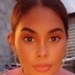 Meet your Posher, Mariza